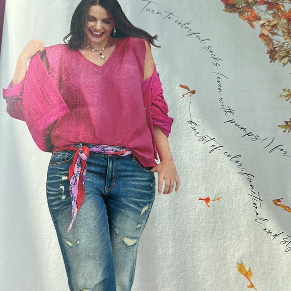 LAST CHANCE | NWT | CAbi 4124 Cheeky Topper - Picture 3 of 11